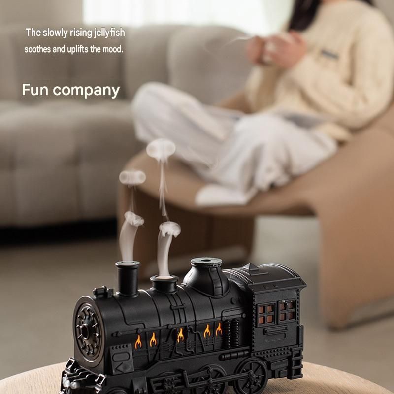 Black Retro Train Aromatherapy Humidifier - 300ml Ultrasonic Cool Mist Diffuser with Jellyfish Smoke Ring Led Night