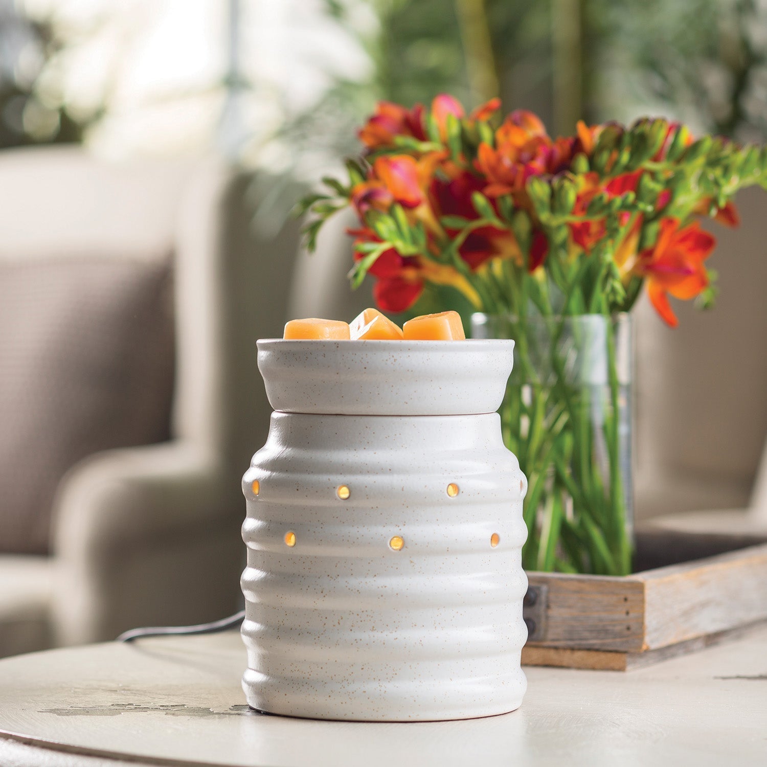 Farmhouse Illumination Warmer - by Stevie Buoy