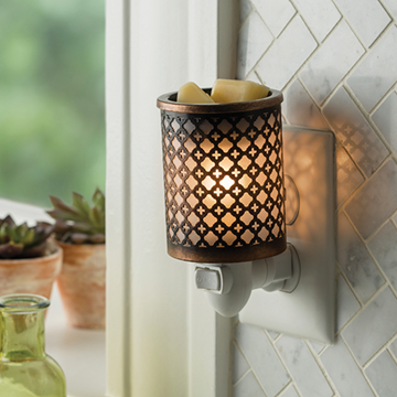 Moroccan Pluggable Warmer - by Stevie Buoy