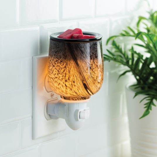 Obsidian 2022 Pluggable Warmer - by Stevie Buoy