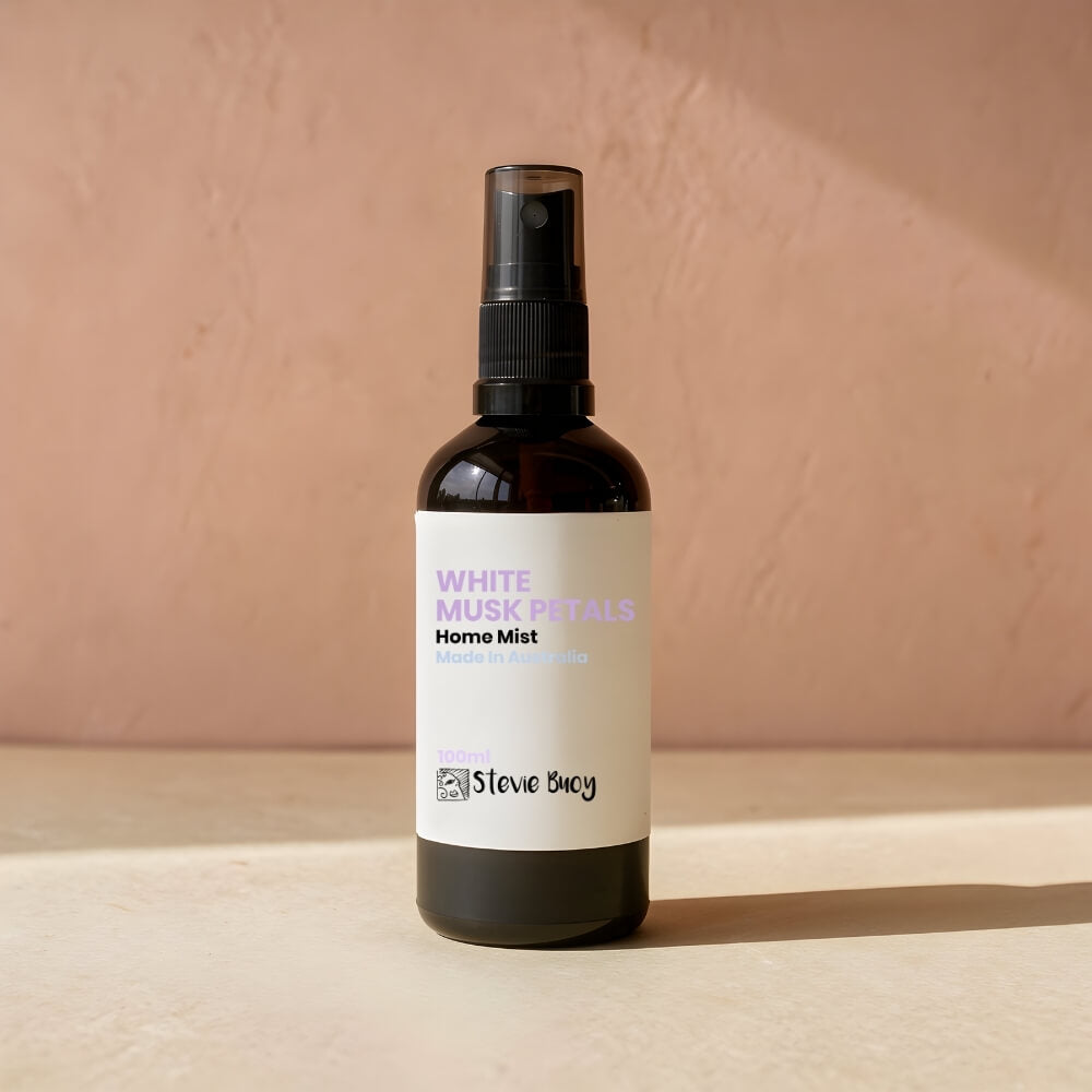 White Musk Petals Home Mist - 100ml by Stevie Buoy