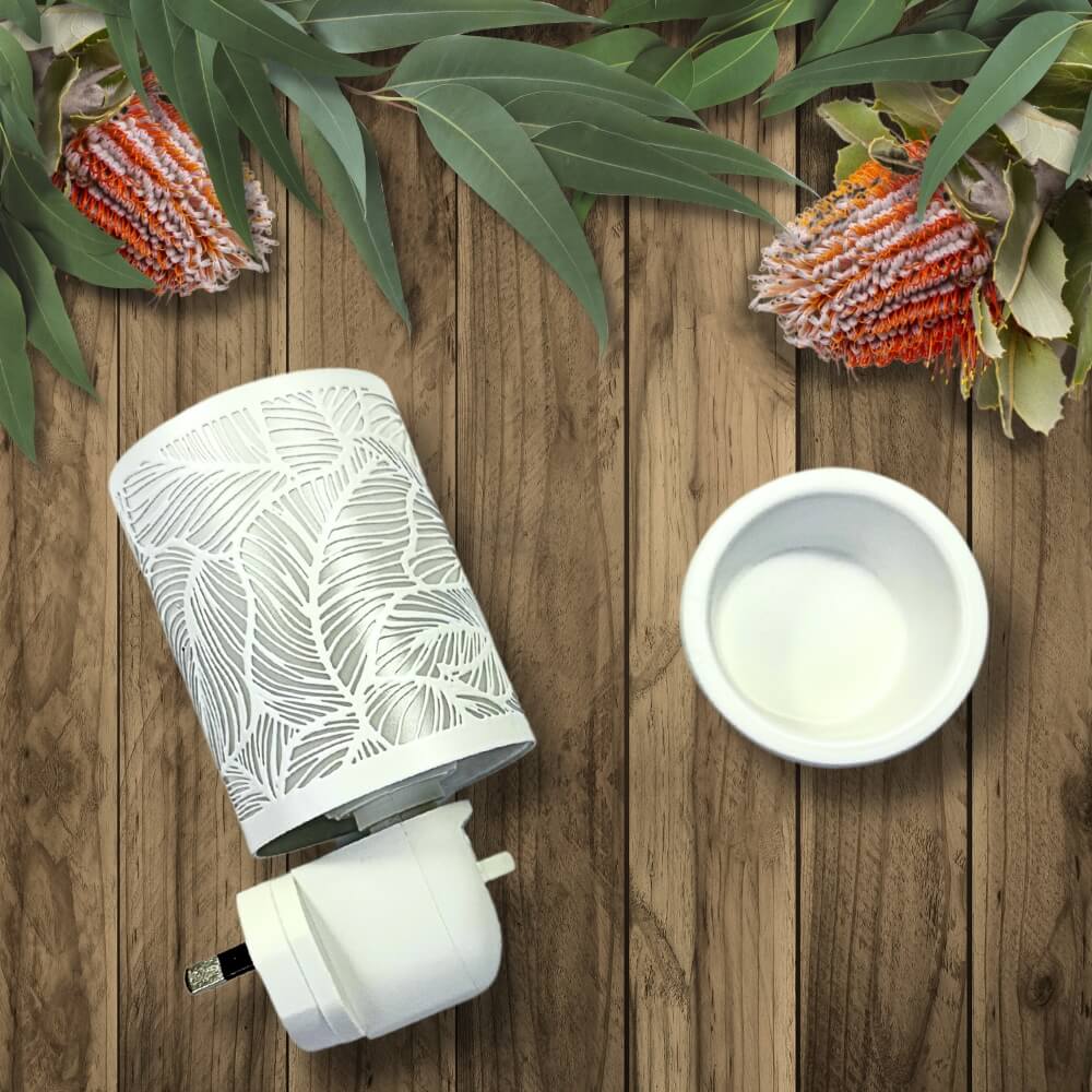 Foliage Plug In Wax Warmer - White Shop Now @ Stevie Buoy