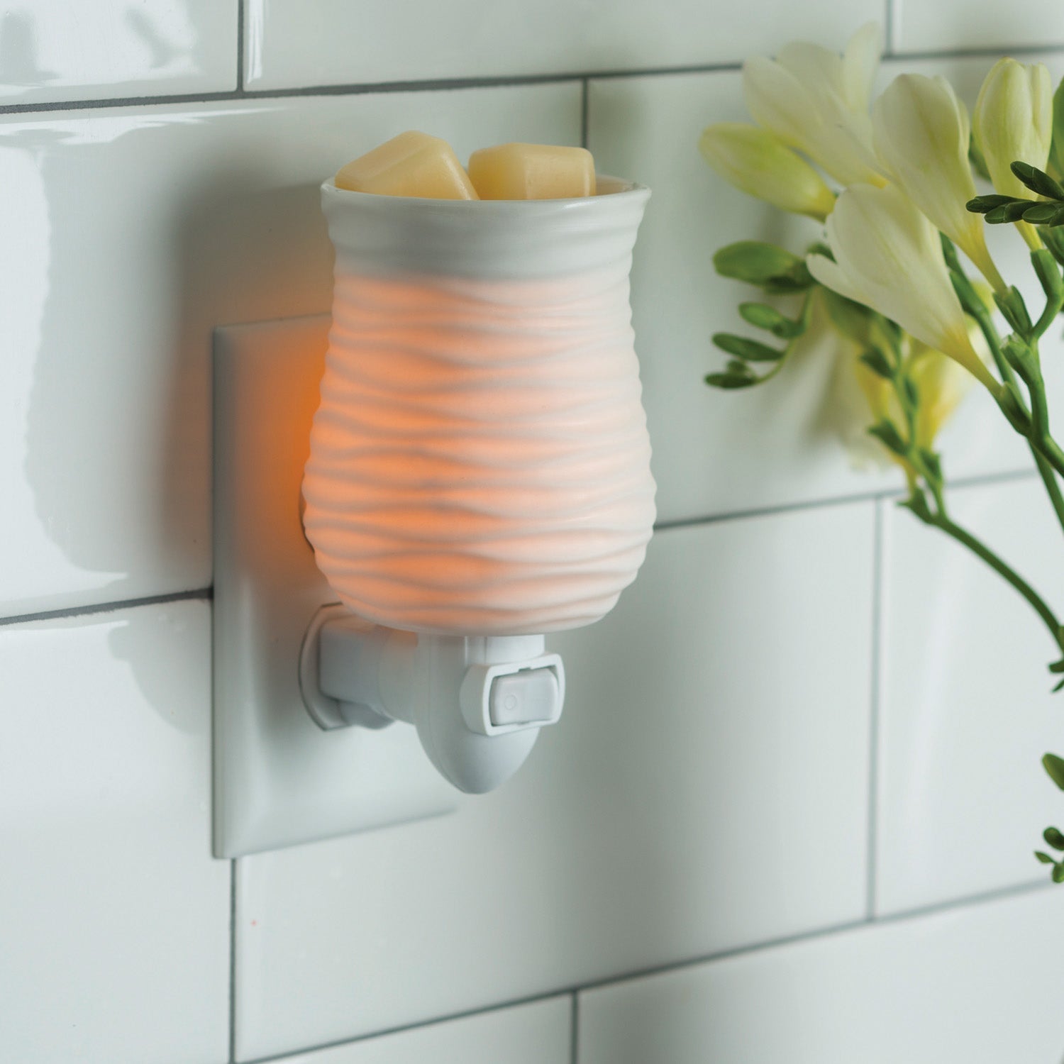 Harmony Pluggable Warmer - by Stevie Buoy