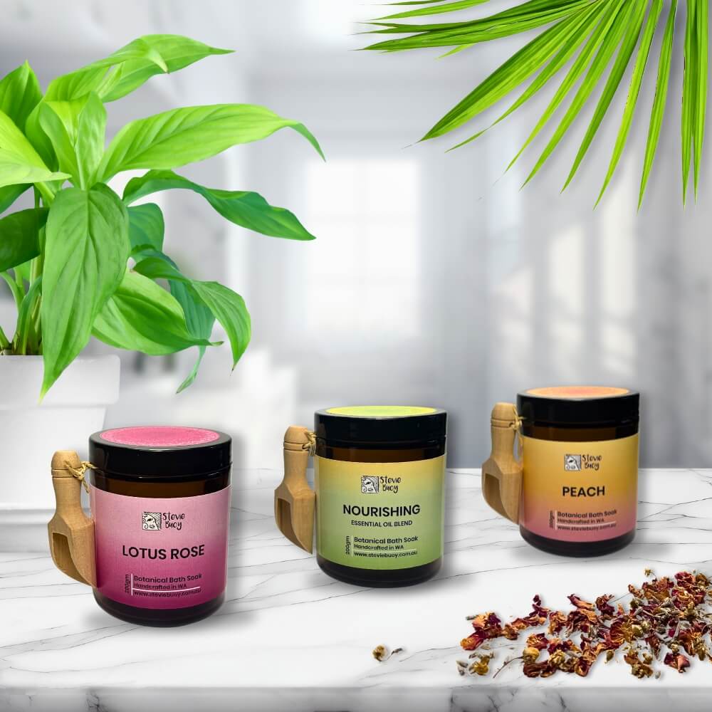 Lotus Rose Botanical Bath Soak - 200gm by Stevie Buoy