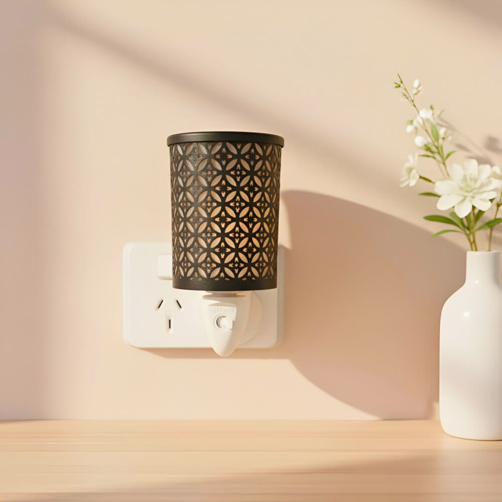 Moroccan Lace Plug in Wax Warmer - Black - by Stevie Buoy