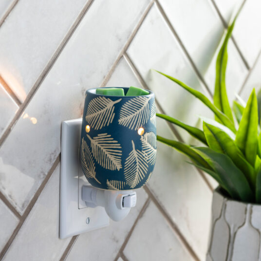 Pressed Leaf Pluggable Warmer - by Stevie Buoy