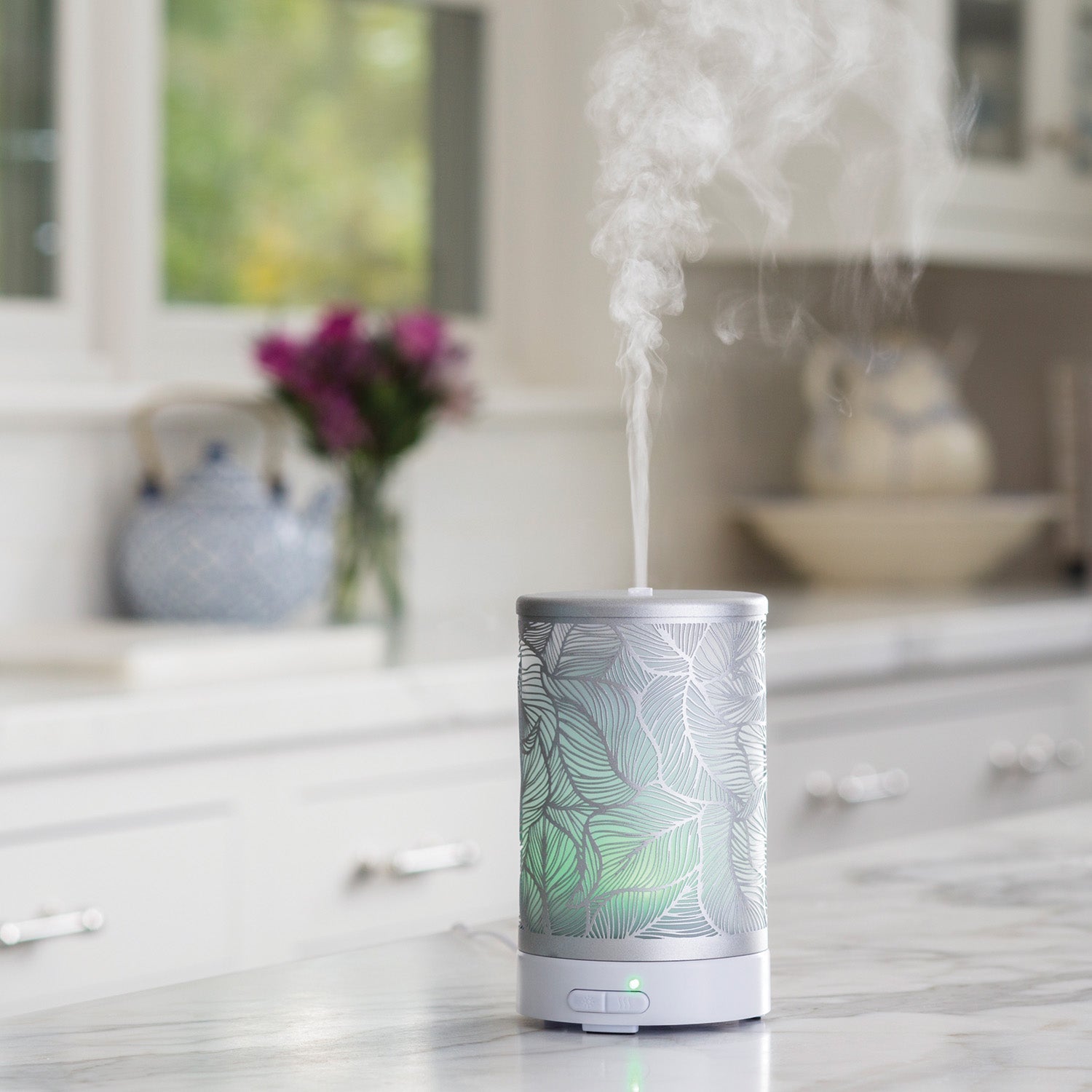Silverleaf Ultrasonic Aroma Diffuser - by Stevie Buoy