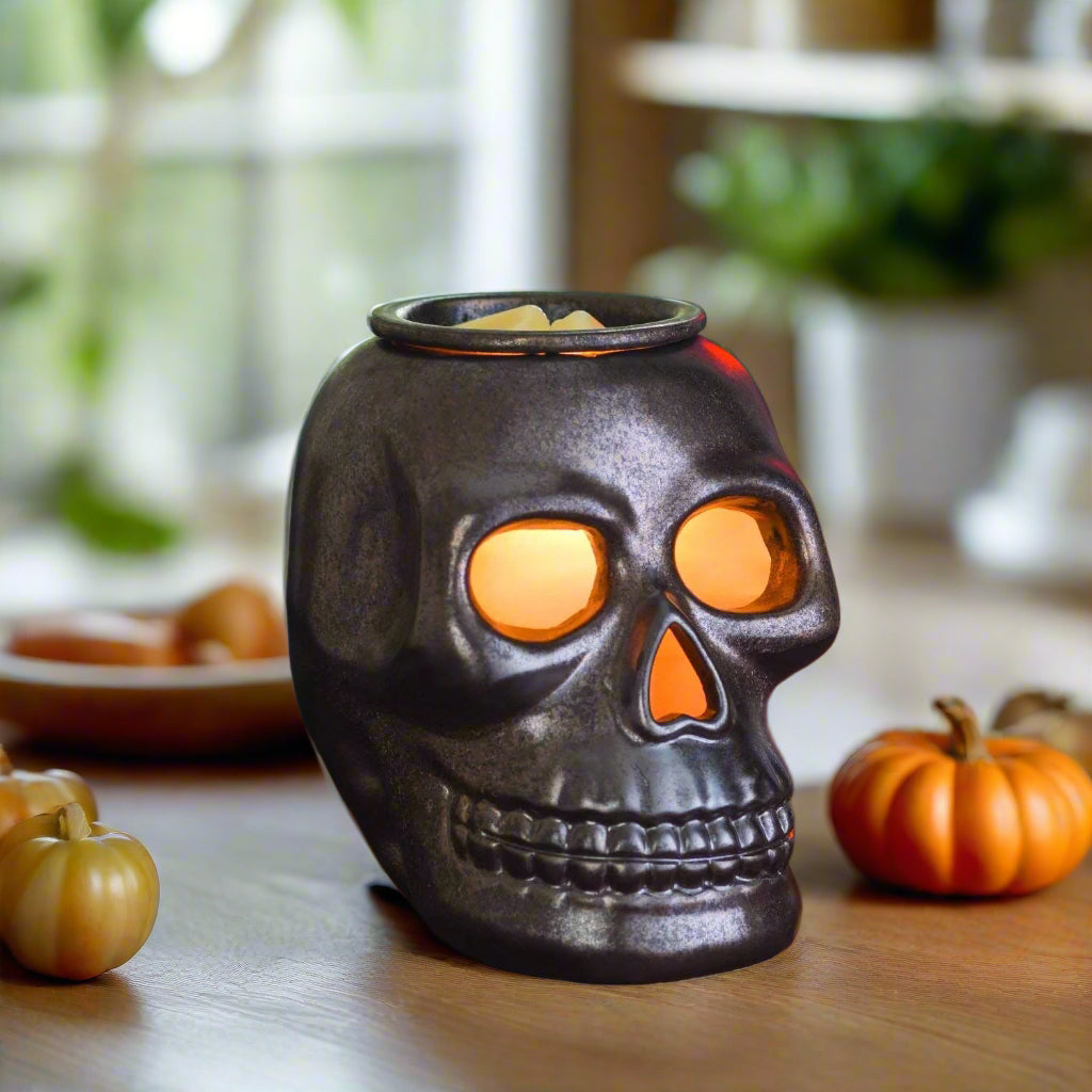 Skull Illumination Warmer - by Stevie Buoy