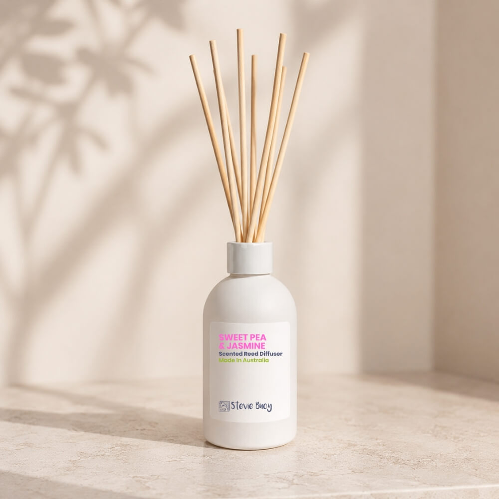 Sweet Pea &amp; Jasmine Reed Diffuser - 200ml by Stevie Buoy