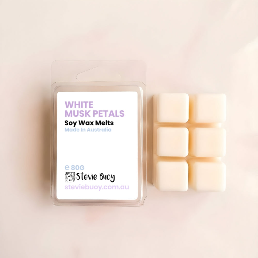 White Musk Petals Clamshell Wax Melts - by Stevie Buoy